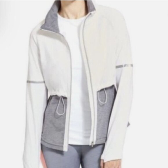 Athleta Quick Step Jacket White and Gray Size Small Reflective Stowaway Hood - Picture 1 of 6
